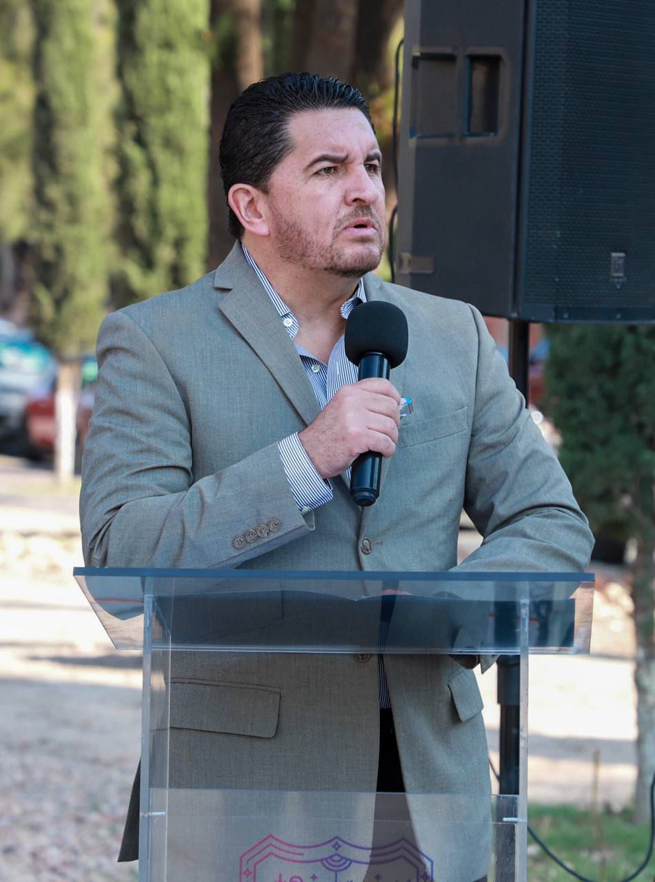 Anuncia Javier Torres aumento salarial para trabajadores municipales 