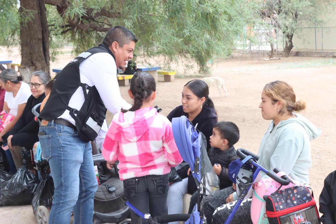 Se reúne Pier Michel con habitantes de El Pardillo