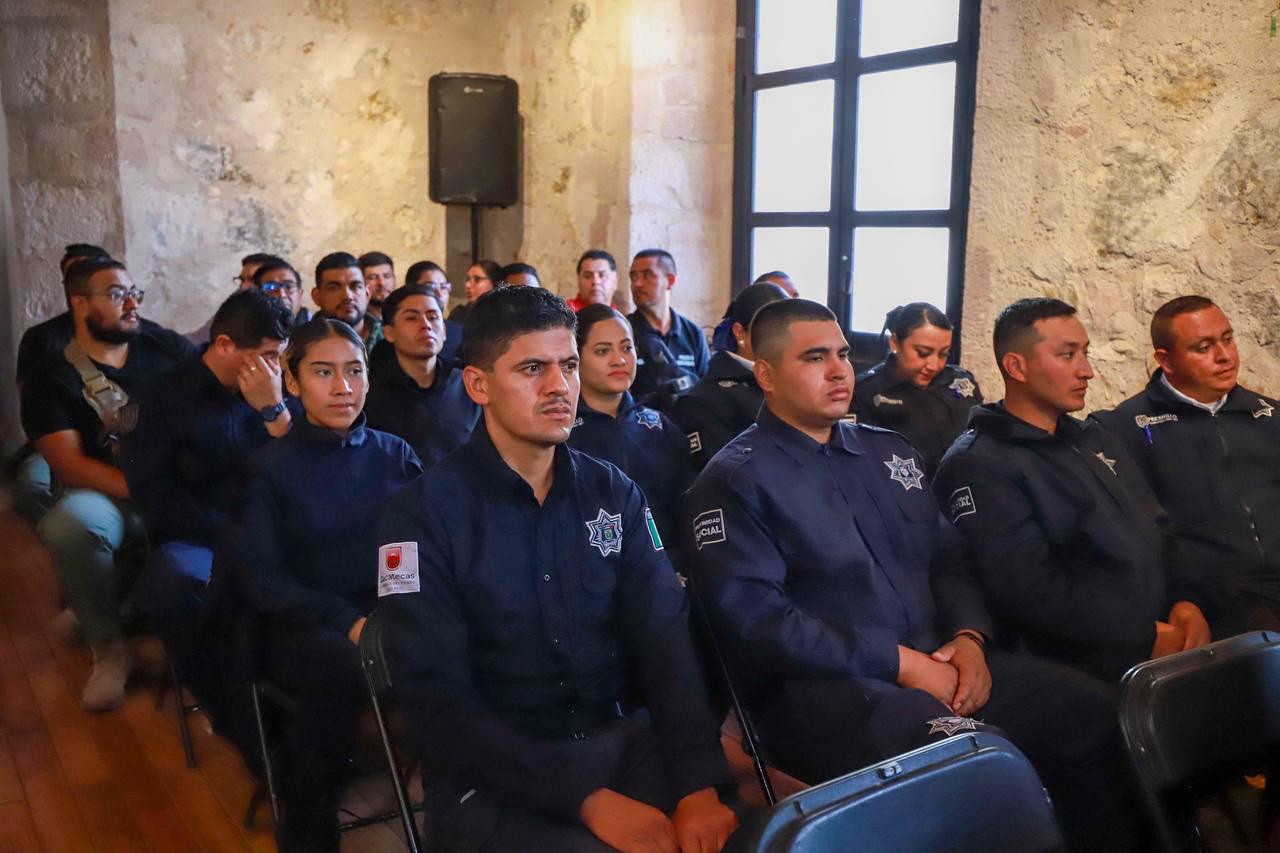 Capacitan a la Policía de Fresnillo sobre derechos humanos 