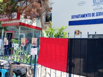 Retoman estudiantes el paro universitario; exigen ya rescisión de Ibarra