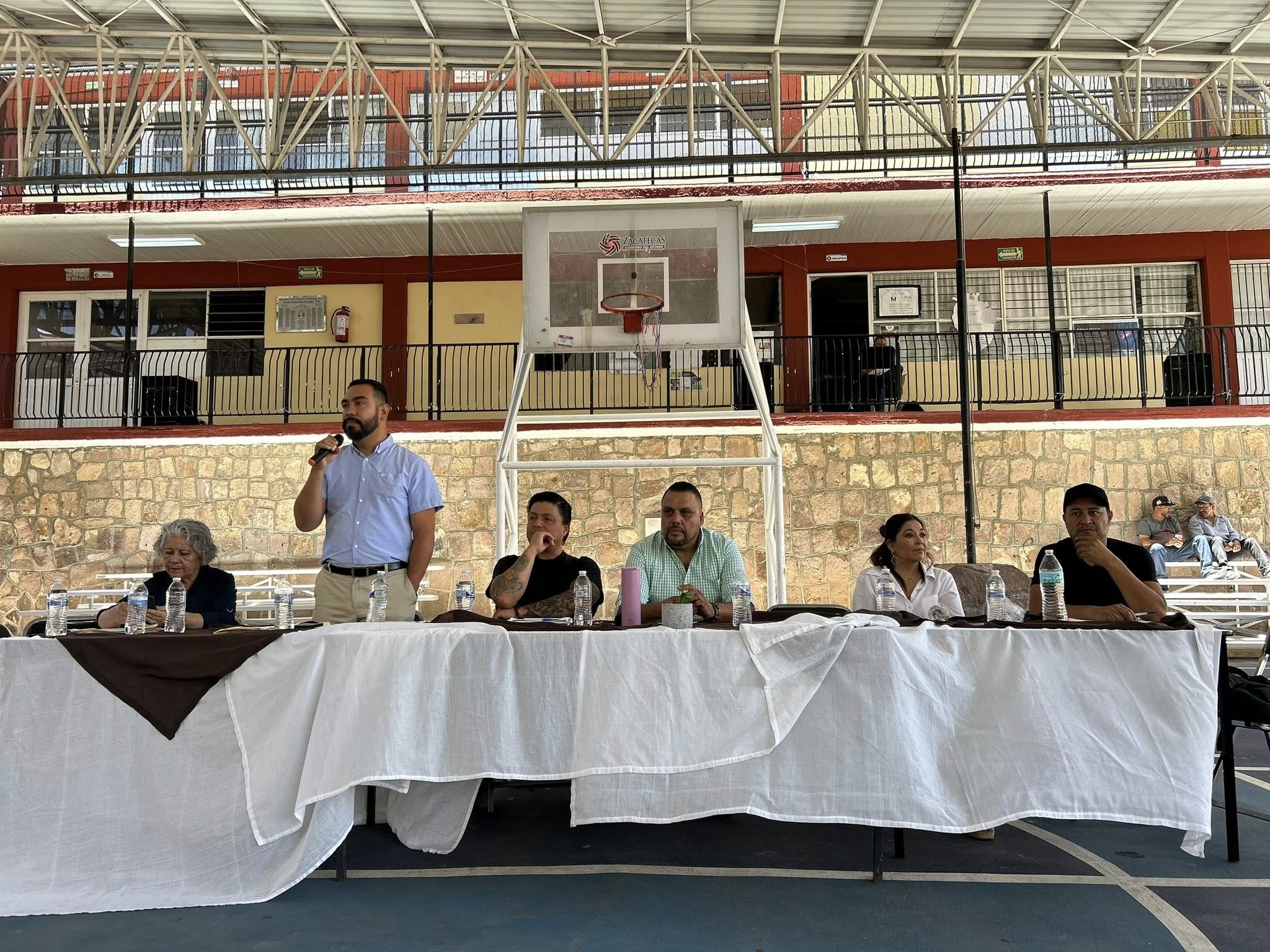 Mañana se sabrá si la 34 continúa con el paro