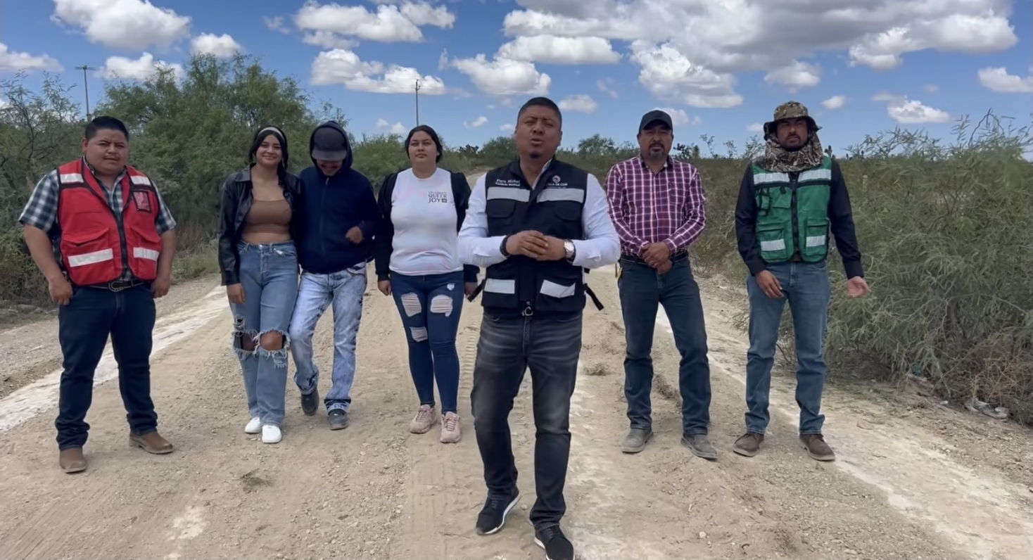 Mejoran terracería de Efigenia a Aldea de Codornices