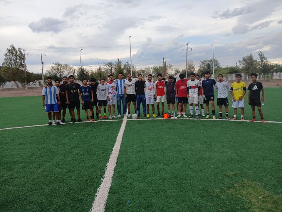 Buscan jóvenes nevenses para la selección municipal de futbol