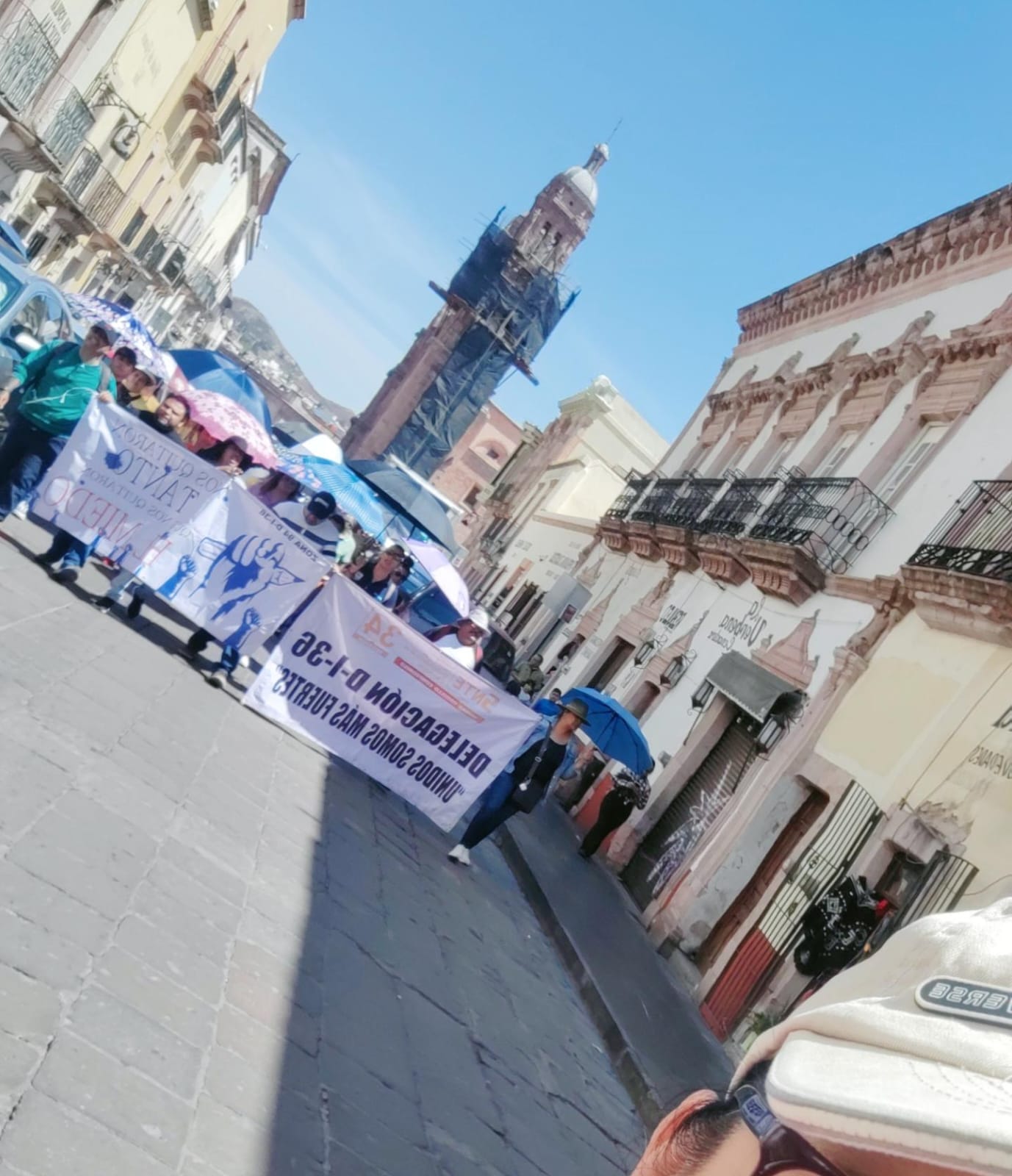 Maestros vuelven a tomar las calles