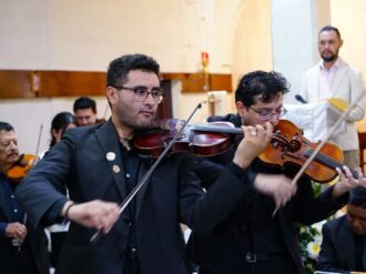 Brilla la orquesta típica en Calera