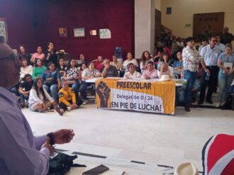 Levantan paro los maestros estatales 