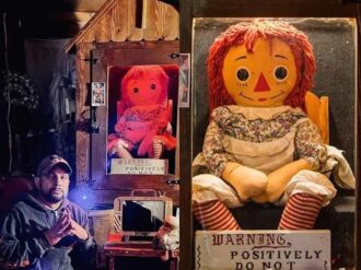 Muere repentinamente cuidador de la muñeca Annabelle