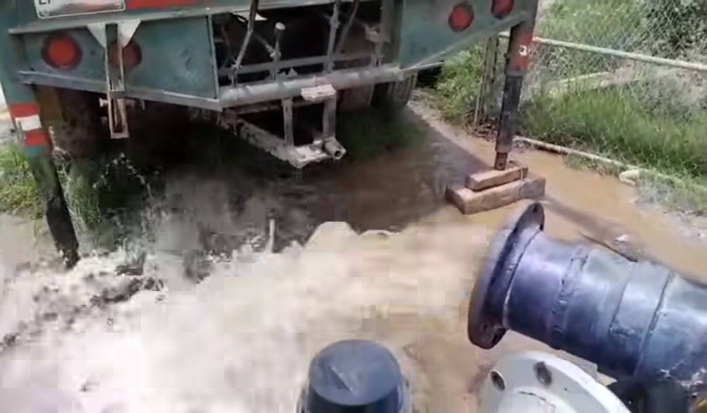 Restablecen servicio de agua potable en Río Grande