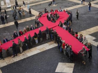  Prevén 4 millones de muertes por sida ante suspensión de apoyo de EU