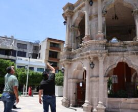 Proyectan rehabilitación de la explanada en la presidencia municipal  