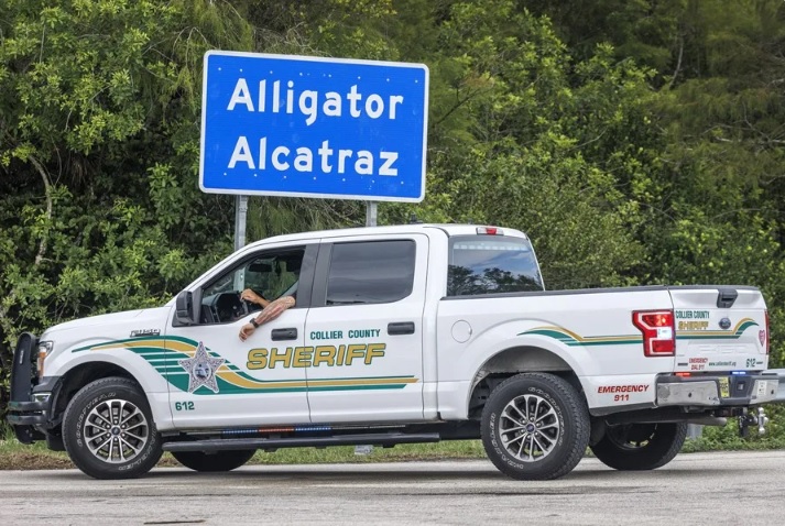 Quedaría vacío Alligator Alcatraz en días 