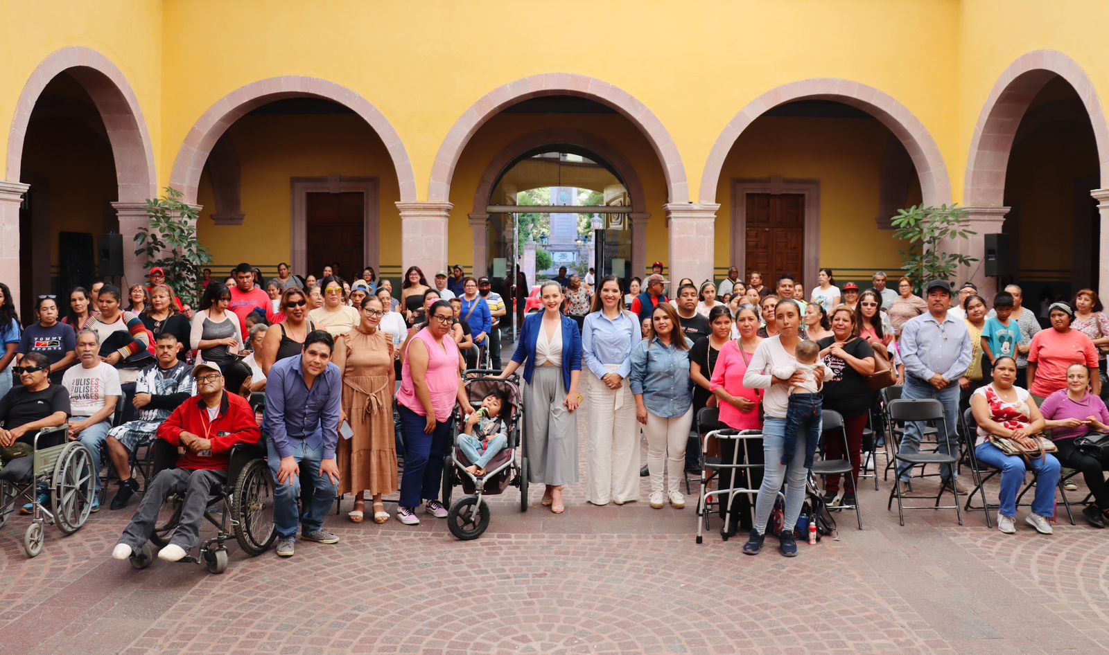 Ayudan a 200 familias con programa de inclusión 