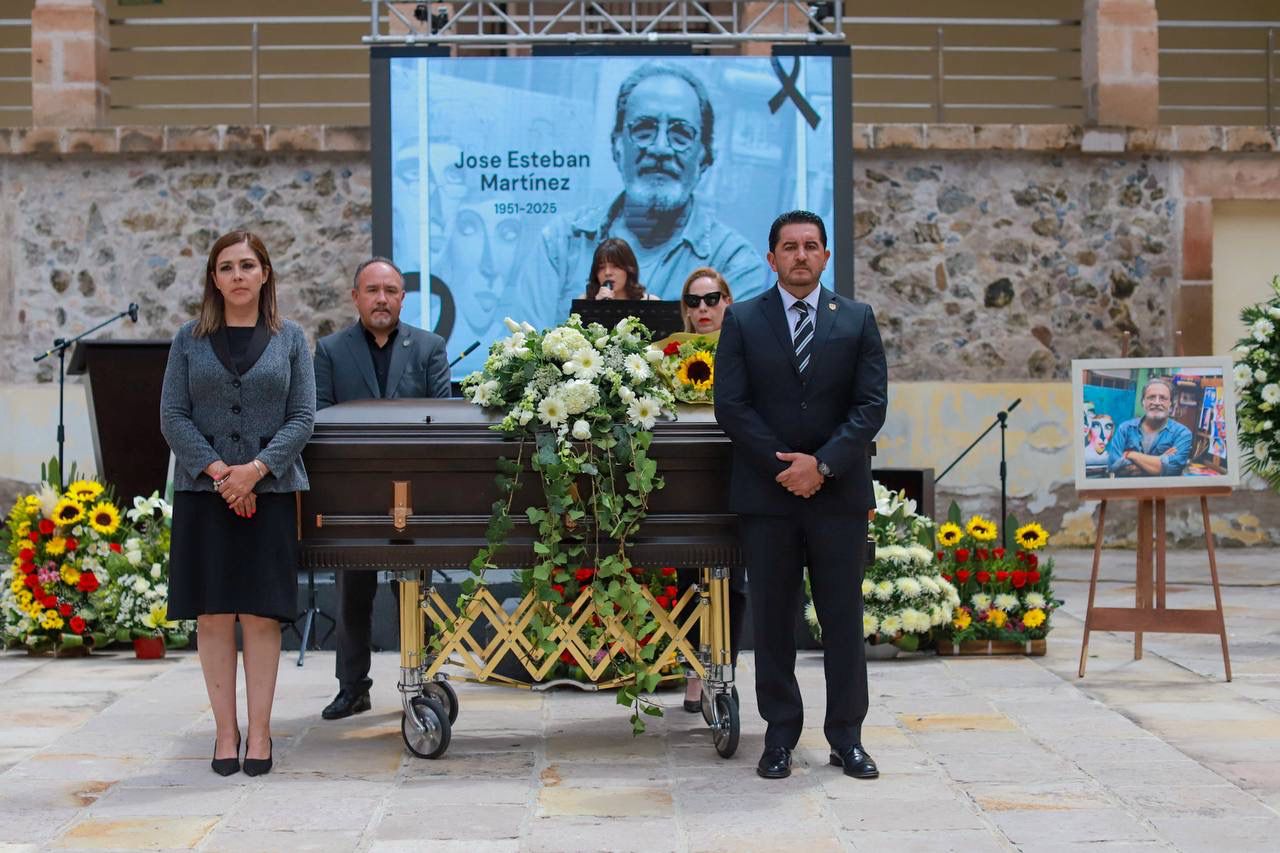 Rinden homenaje luctuoso al artista José Esteban Martínez 