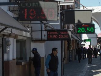 Caen remesas 5.6 % en el primer semestre de 2025