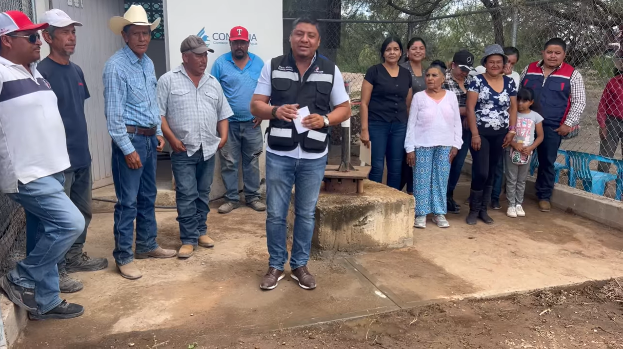 Equipan pozo de agua potable en San Felipe