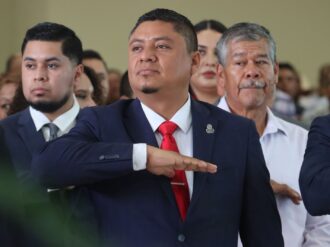 Ofrece Pier Michel cuentas a su pueblo