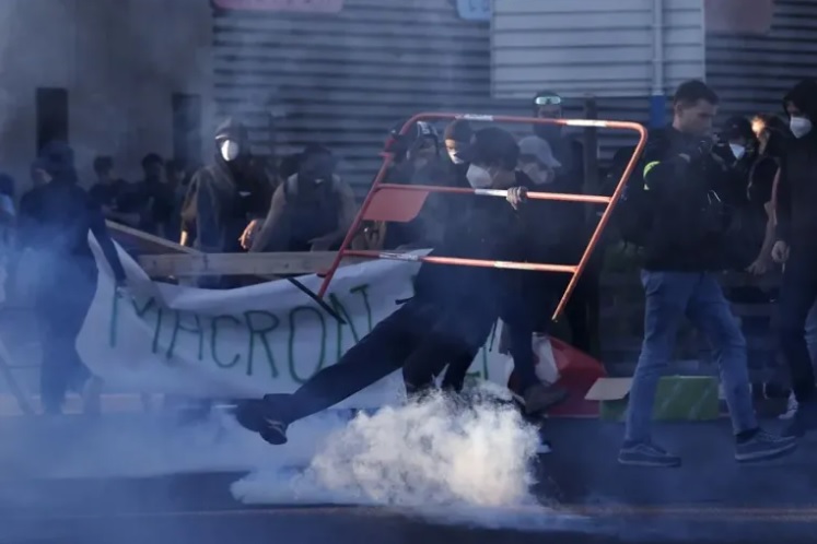 Protestas en Francia para bloquear el país 