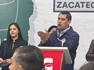 Desmiente Carlos Peña al Gobierno Federal