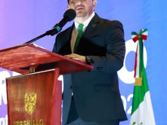 Presenta Javier Torres su primer informe de Gobierno