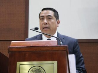 Comparece Reyes Millán