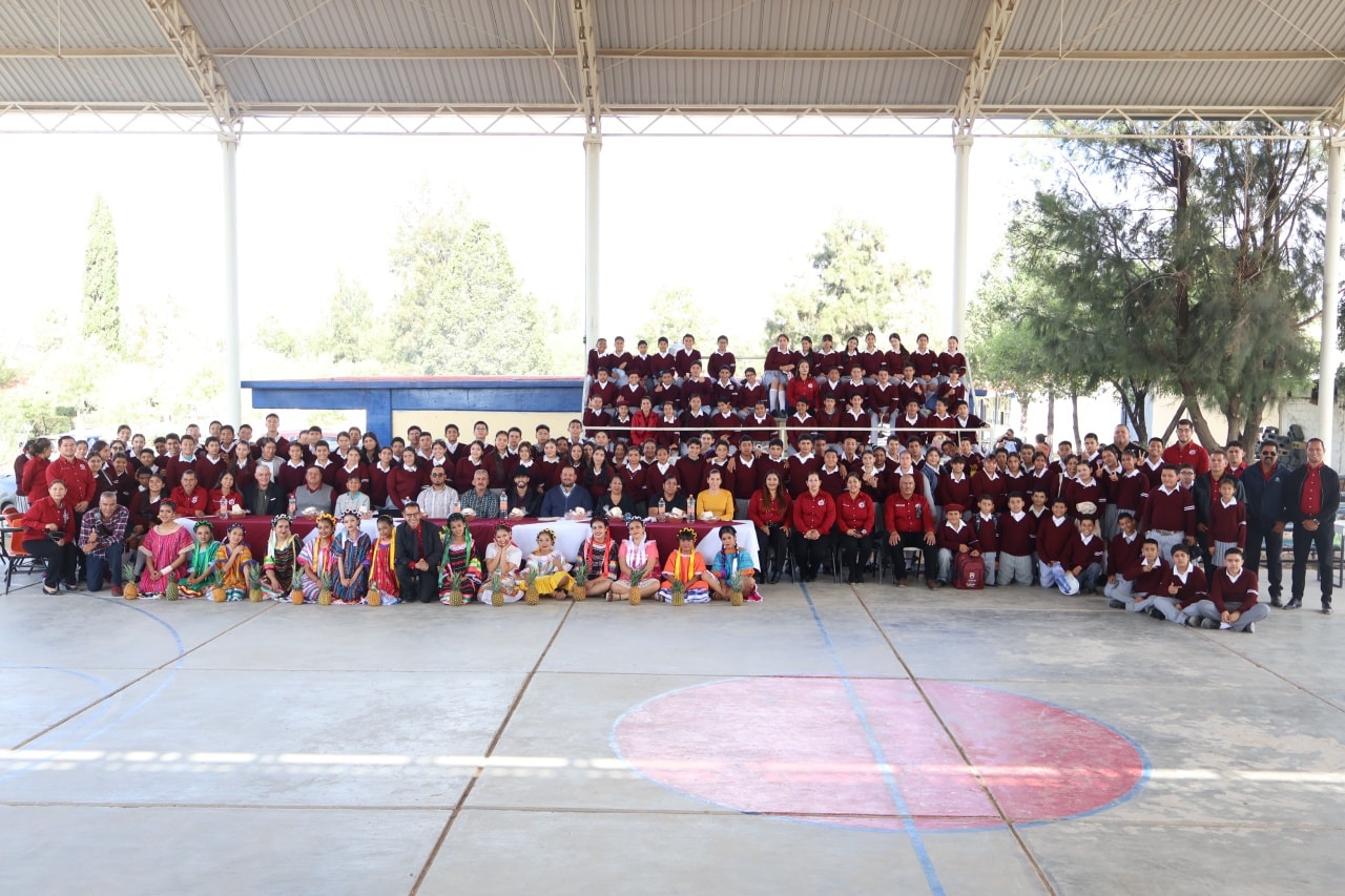 Celebran 41 aniversario de la Escuela Galileo Galilei 