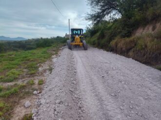 En Jalpa rehabilitan vialidades tras las lluvias