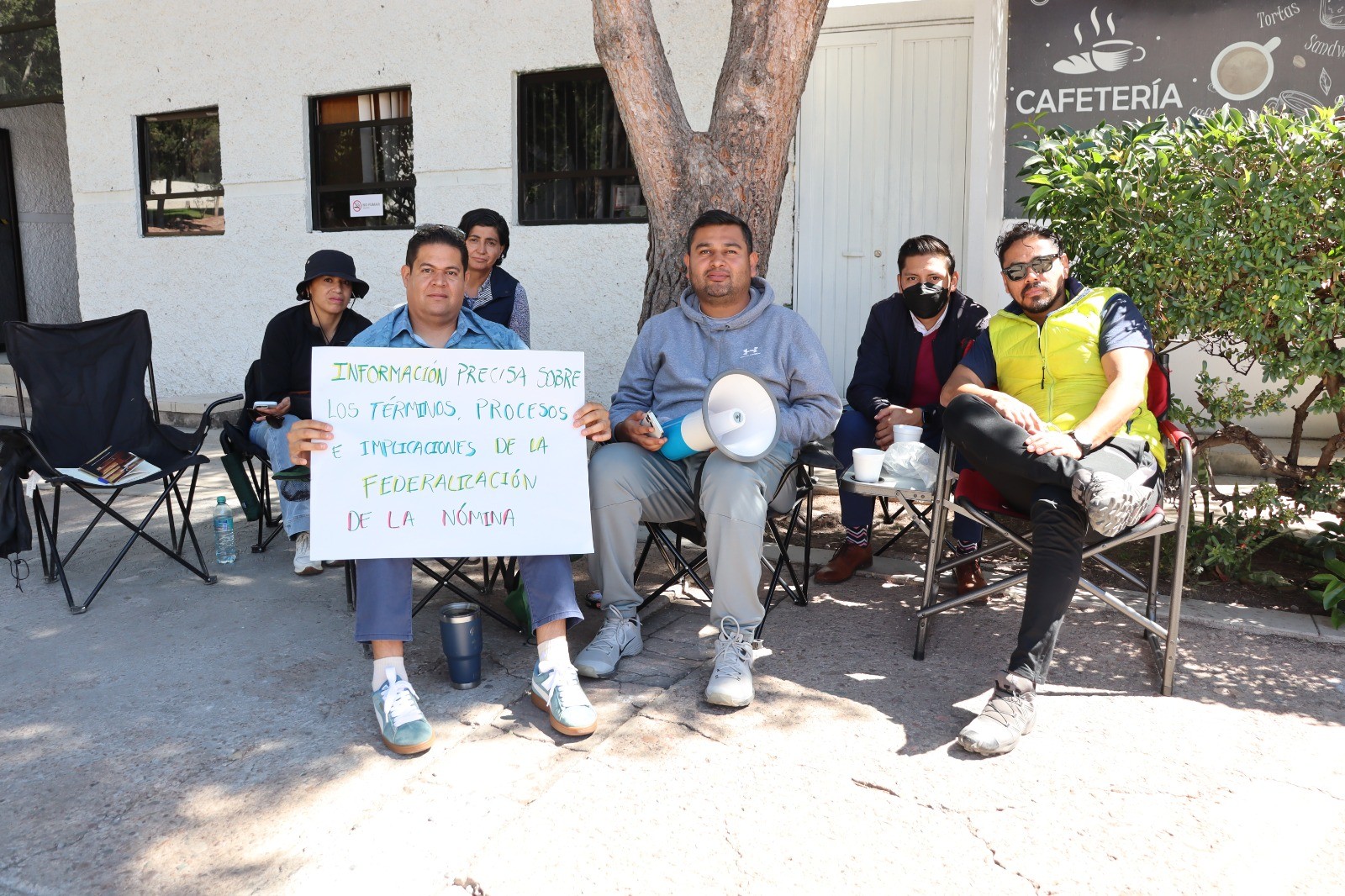 Demandan atención urgente los docentes de la Benmac