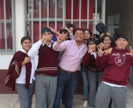 Pier Michel se compromete con estudiantes de EMSaD La Colorada 