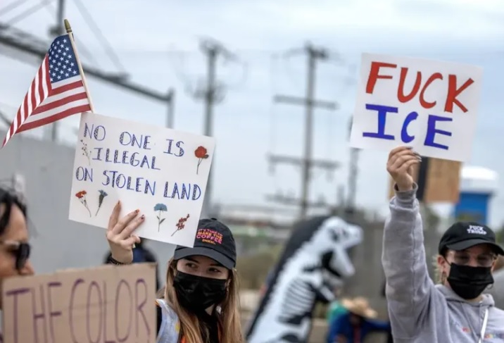 Han muerto 10 connacionales en operativos del ICE 