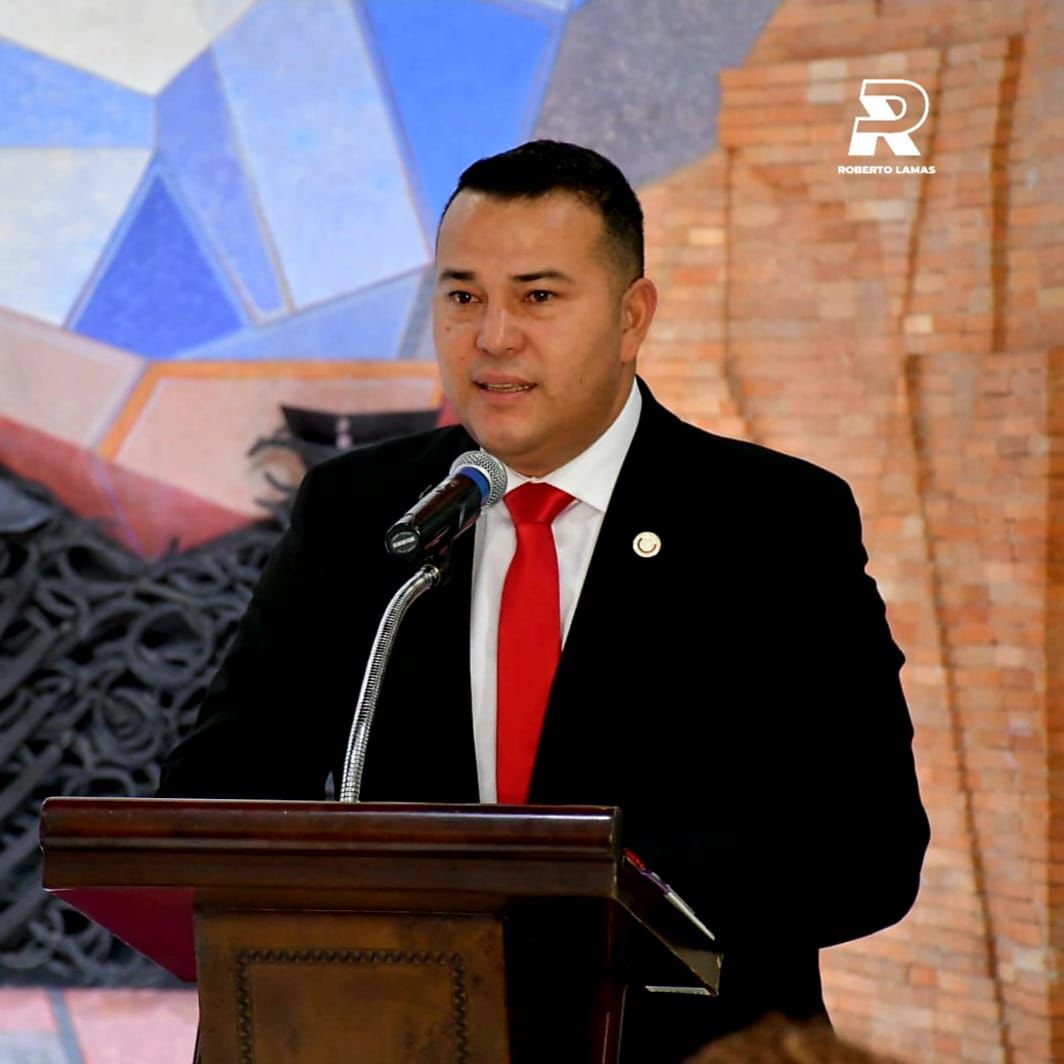 Destroza Roberto Lamas a titular de la Sezami 