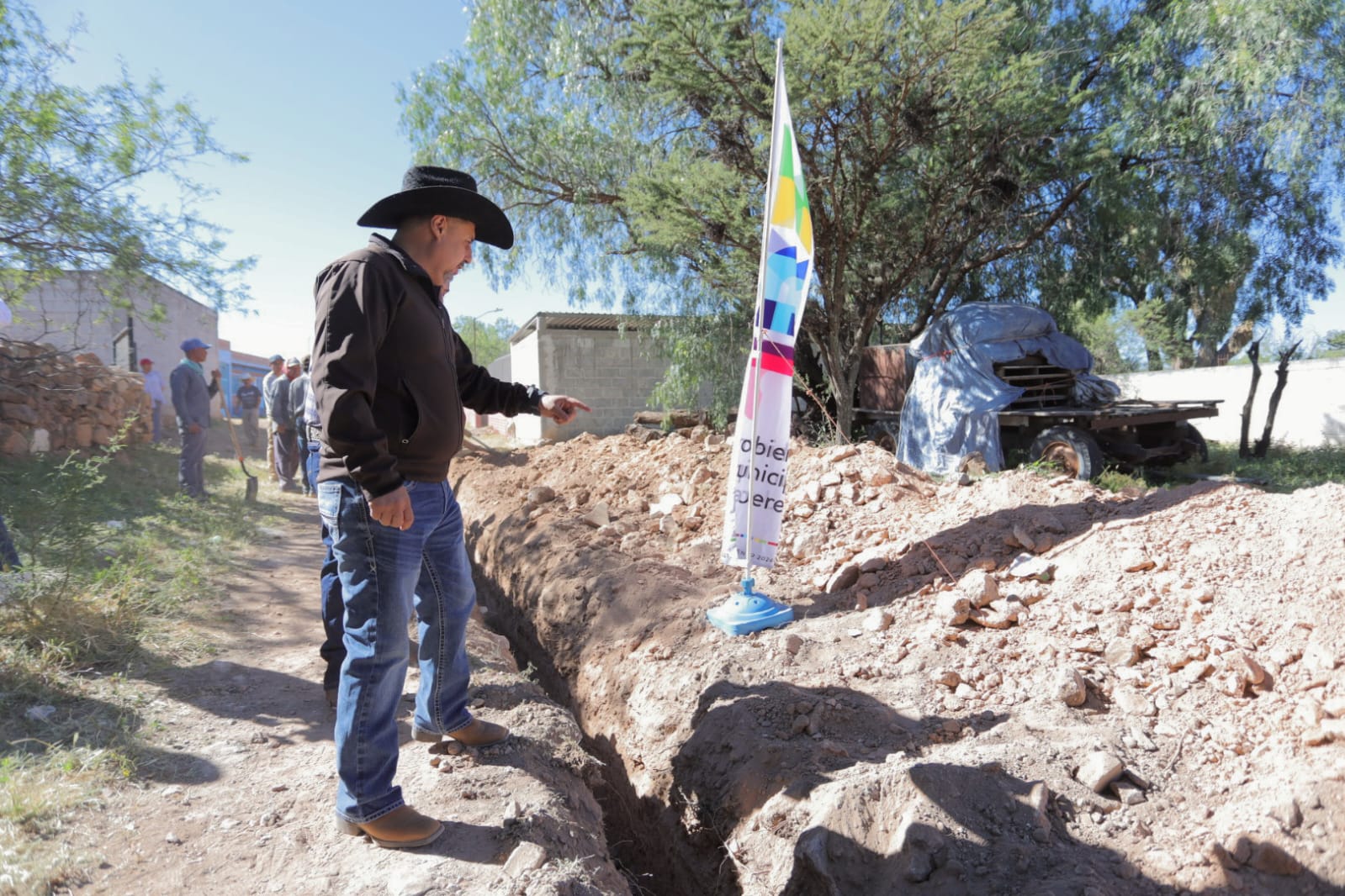 Verifica alcalde de Jerez avances en obra de drenaje