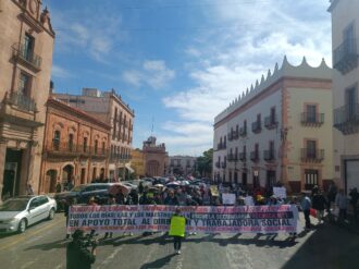 Participan más de 30 mil docentes en megamarcha 