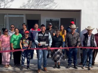 Inaugura Pier Michel planta purificadora en Primero de Mayo