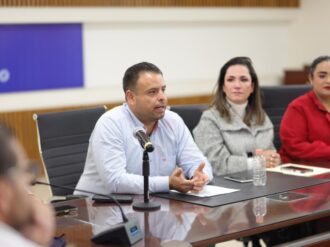 Rinde protesta el cabildo juvenil 2025