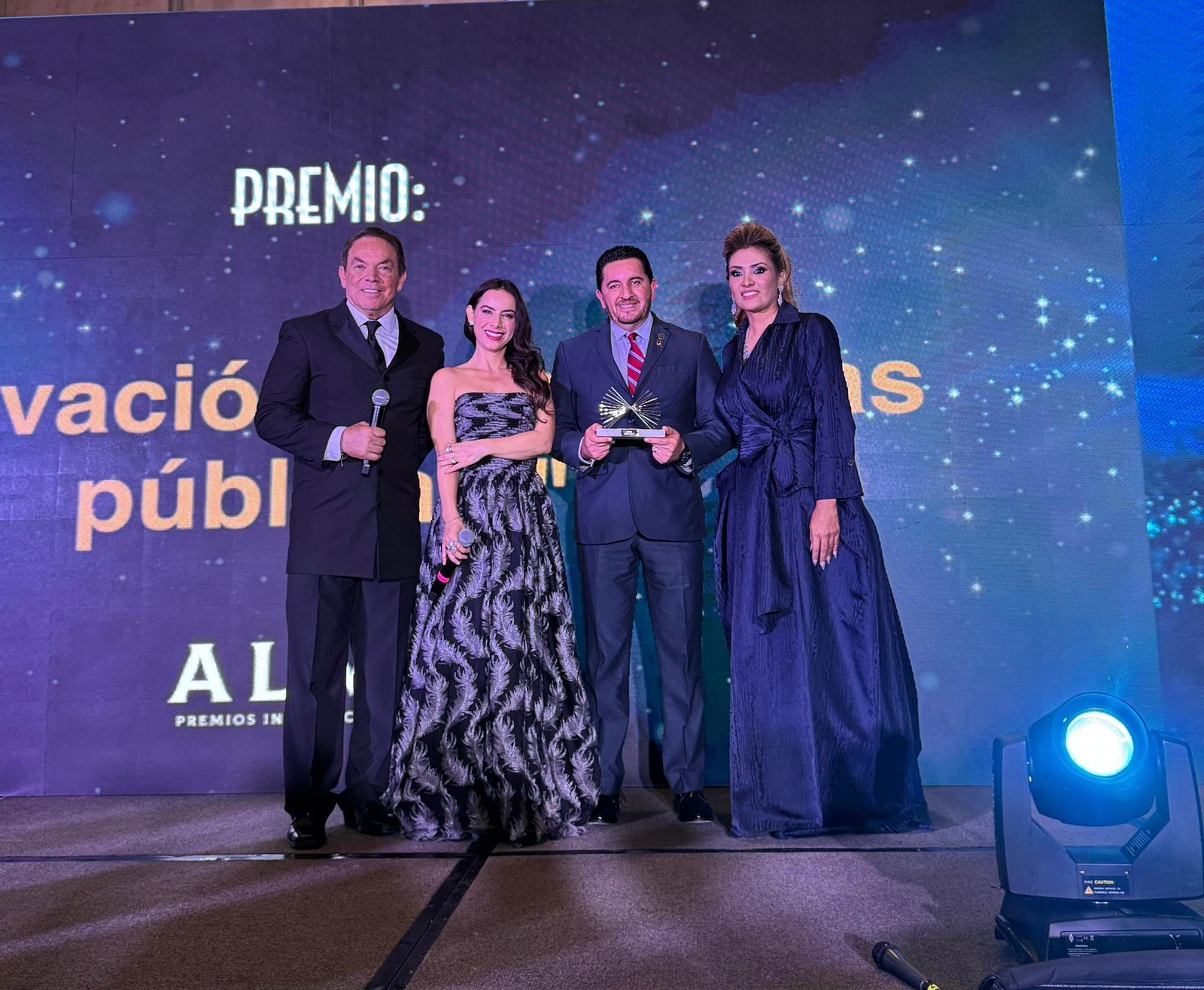 Recibe Javier Torres Rodríguez, el Premio ALMA 2025 