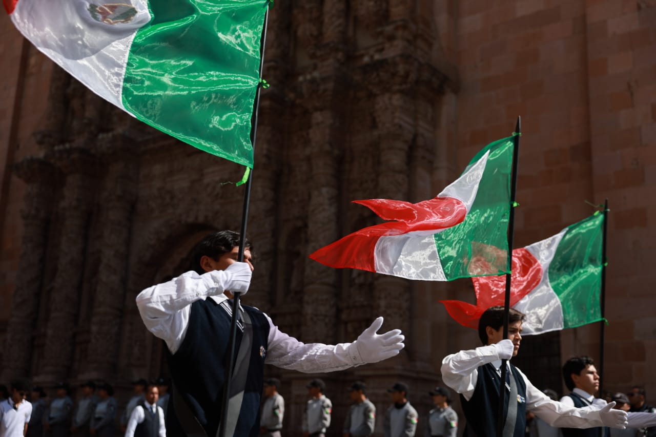 115 años de revolución