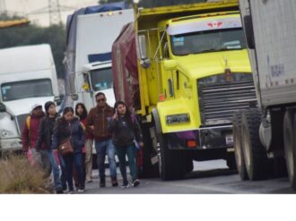 Bloquearán carreteras transportistas y campesinos