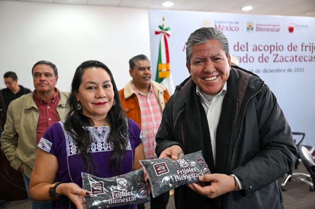 Promete la Federación apertura de 54 acopios de frijol hoy