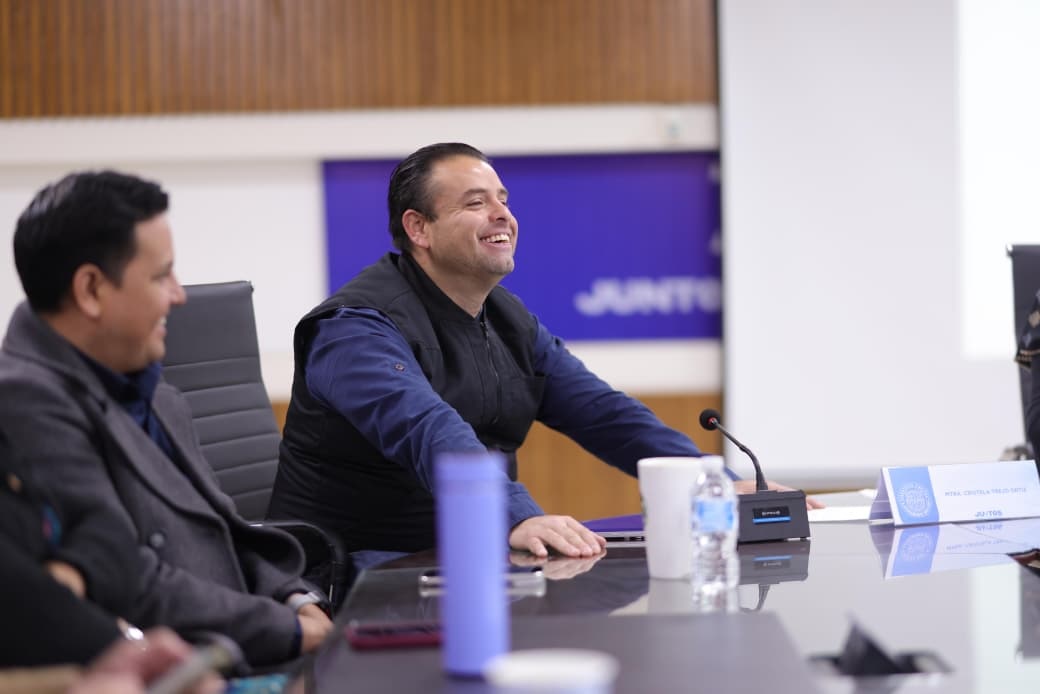 Reafirma Miguel Varela su compromiso con la transparencia 