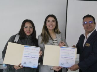 Capacitan a policías sobre atención al turista