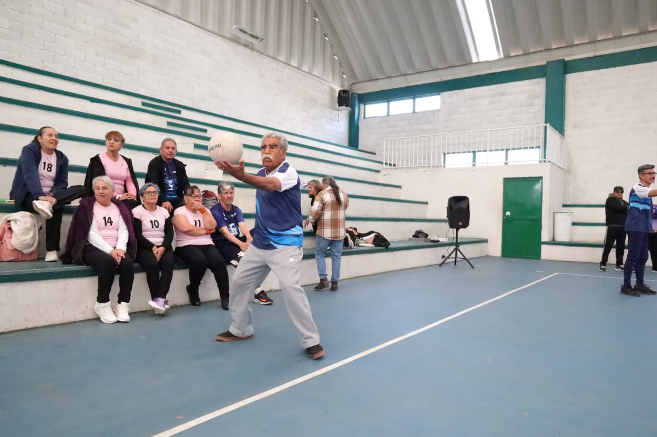 Un éxito, el décimo aniversario del encuentro de cachibol