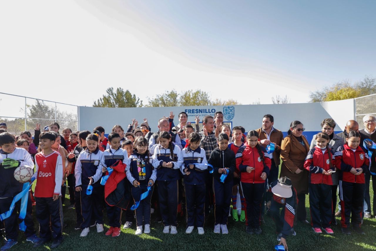 Inauguran cancha en San José de Lourdes