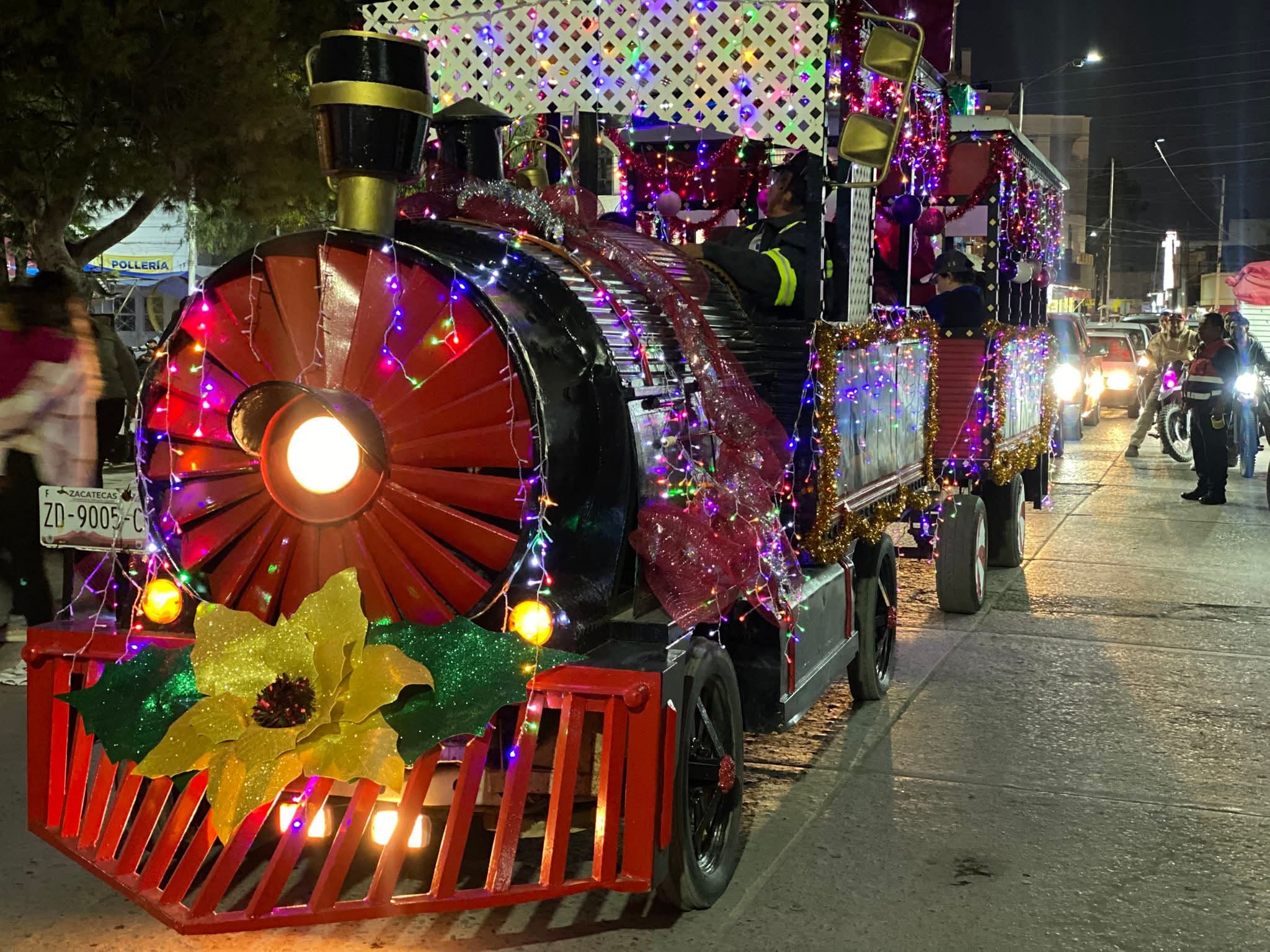 Sonrisas sobre rieles:  «Expreso de la Navidad» en Río Grande