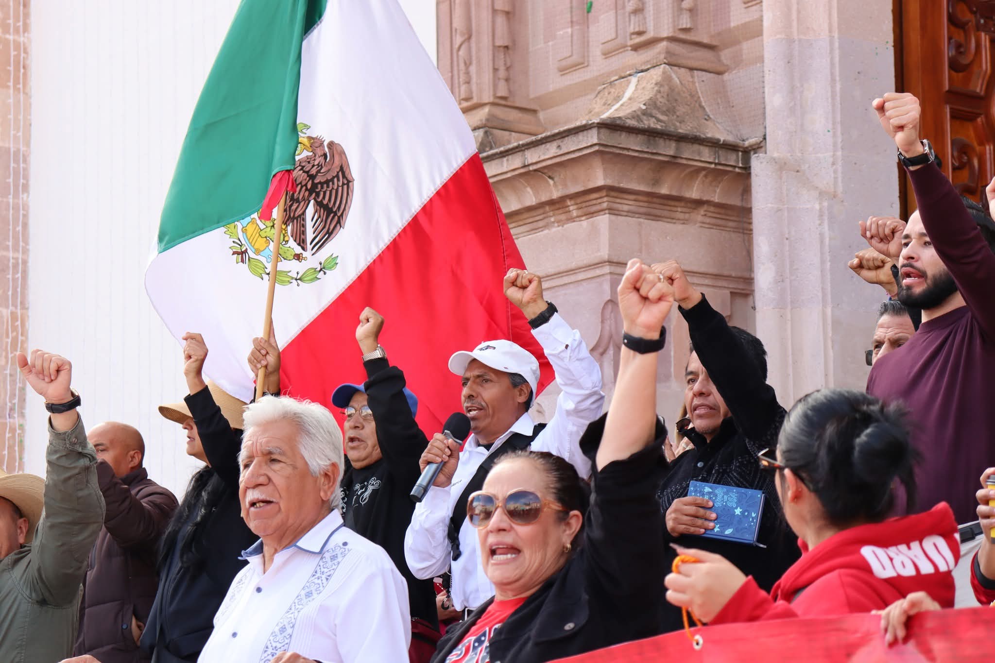 Gabriela Pinedo debería renunciar: SNTE 58