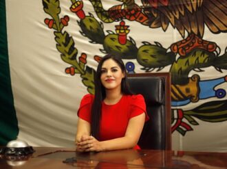 Promueve Isadora Santiváñez leyes en favor de las mujeres y la infancia