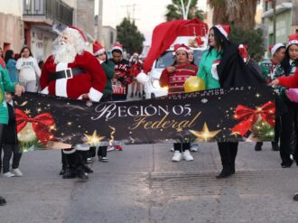 Río Grande se ilumina con tierna Caravana Navideña