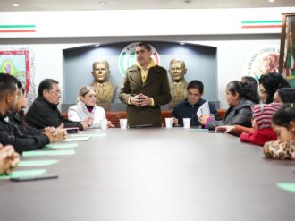 Egresa primera generación de «Prepa PRI»