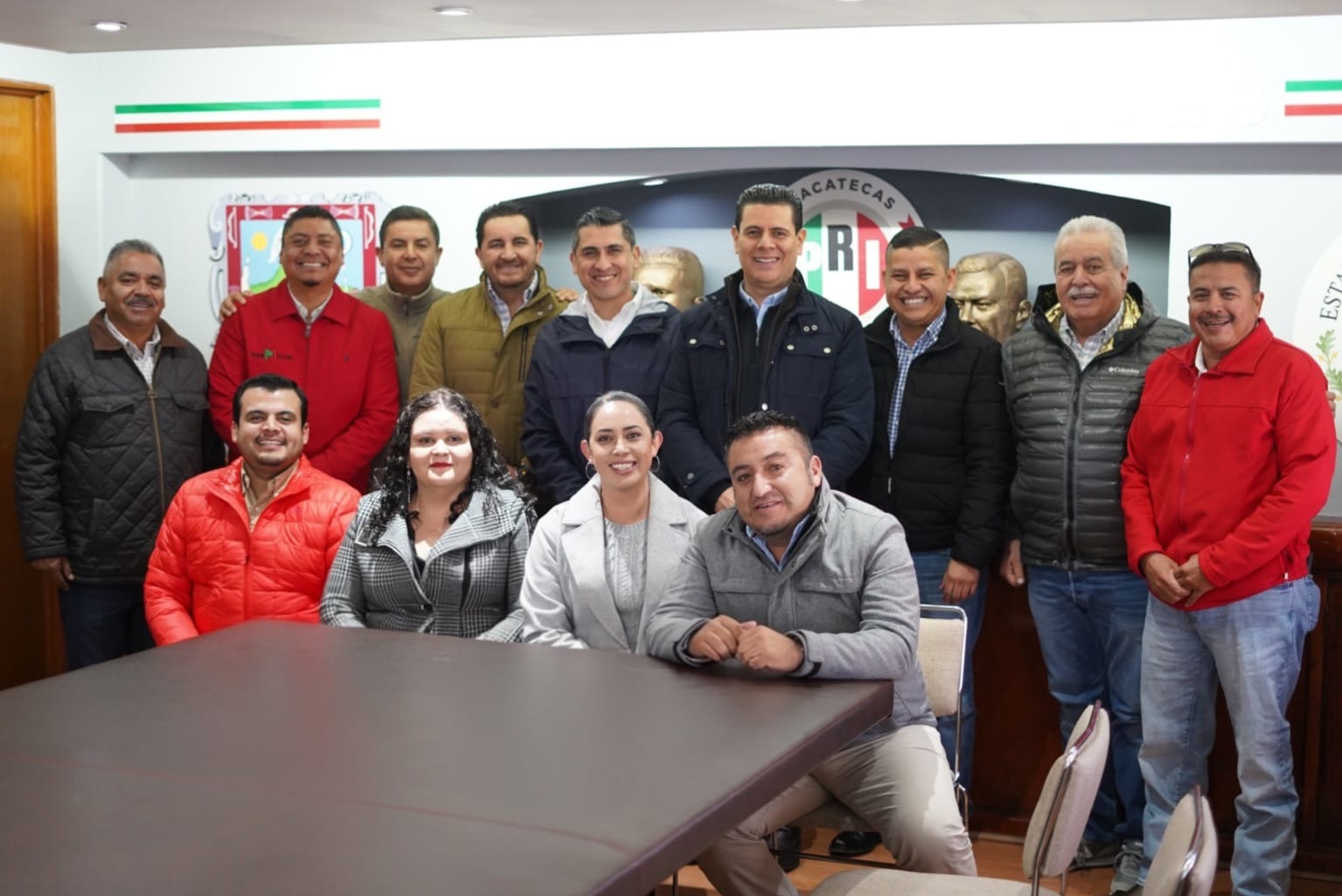 Resultados o no hay reelección para 2027: PRI