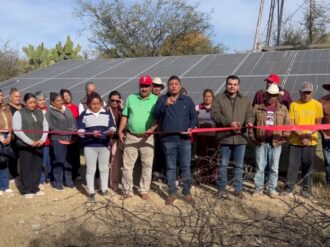 Inaugura Pier Michel paneles solares en Los Amarillos
