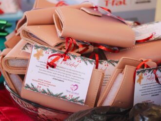 Celebran las fiestas con abuelitos de Monte Escobedo